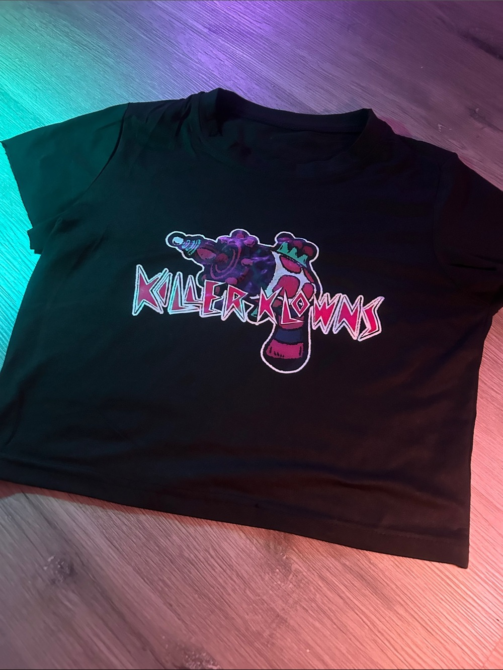 Killer Klowns Black Graphic cropped Tee